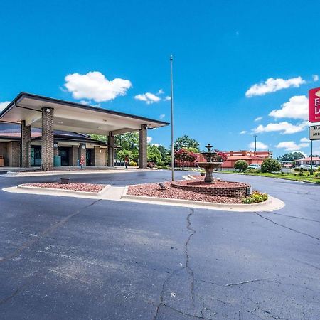 Econo Lodge Inn & Suites University Хантсвилл Экстерьер фото